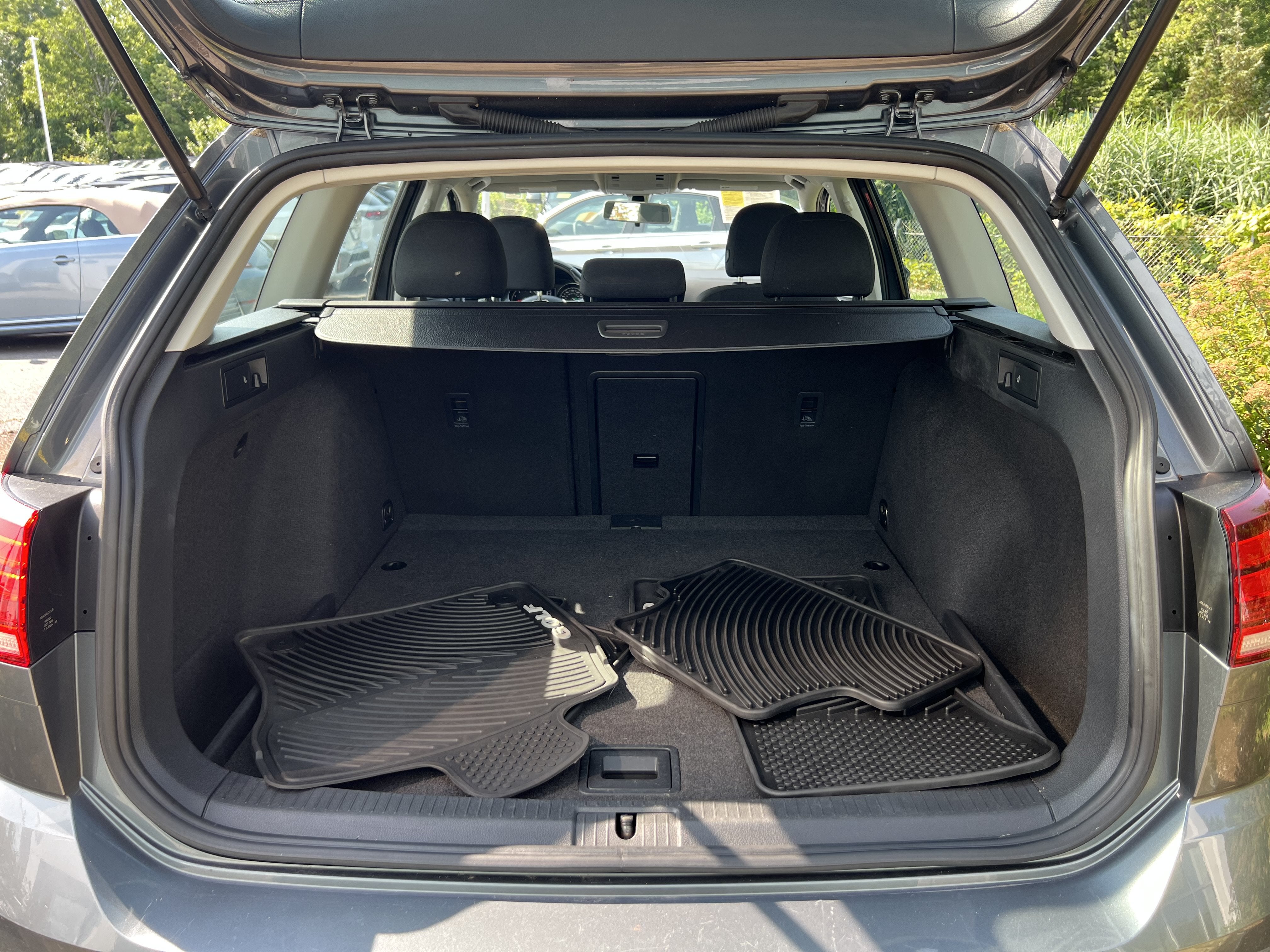 2019 Volkswagen Golf SportWagen S