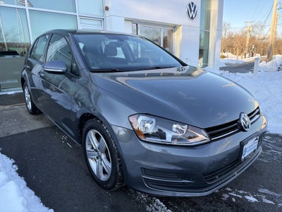 2017 Volkswagen Golf Base