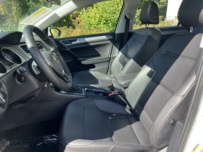 2015 Volkswagen Golf TSI S