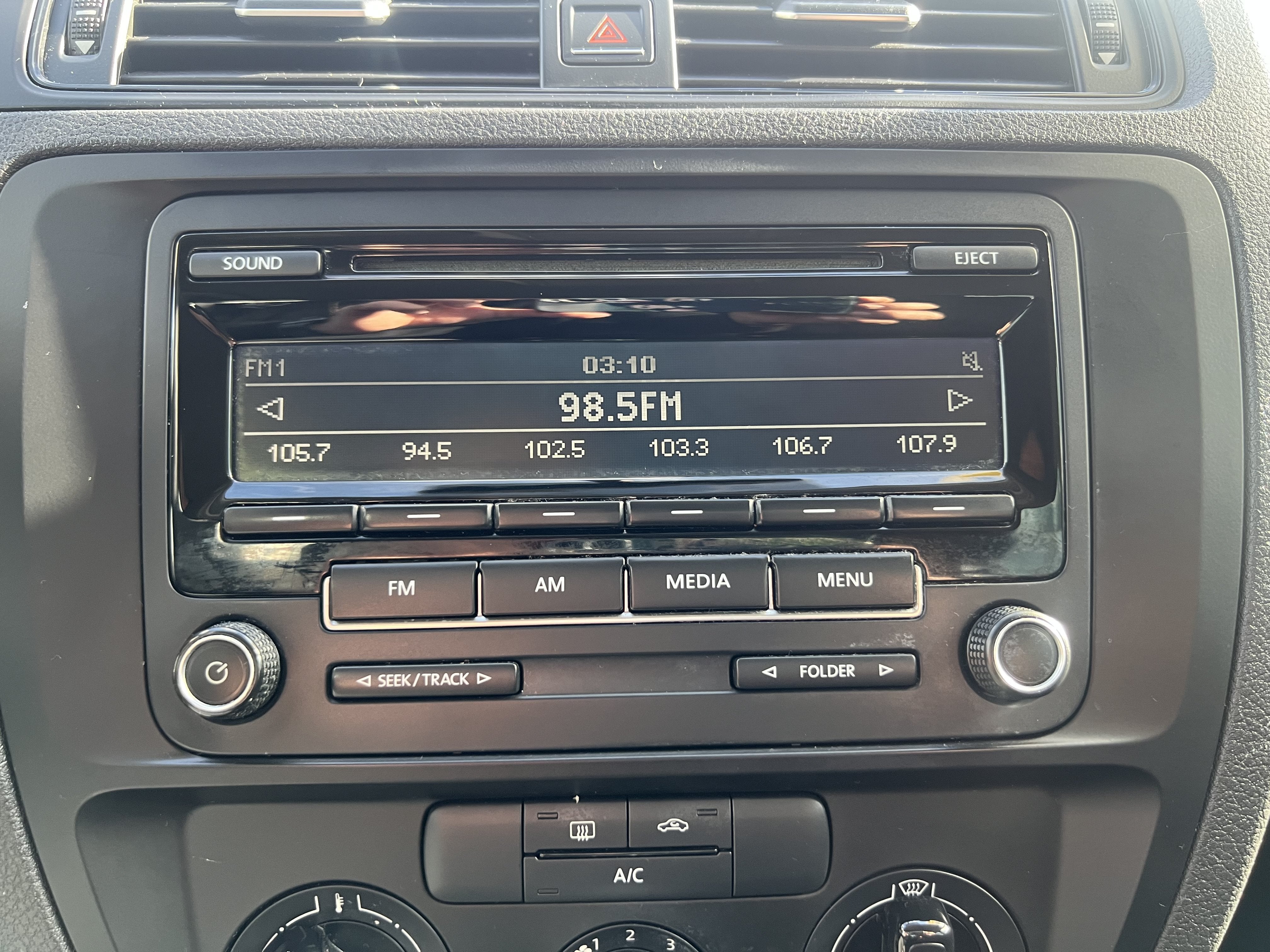 2015 Volkswagen Jetta 2.0L S