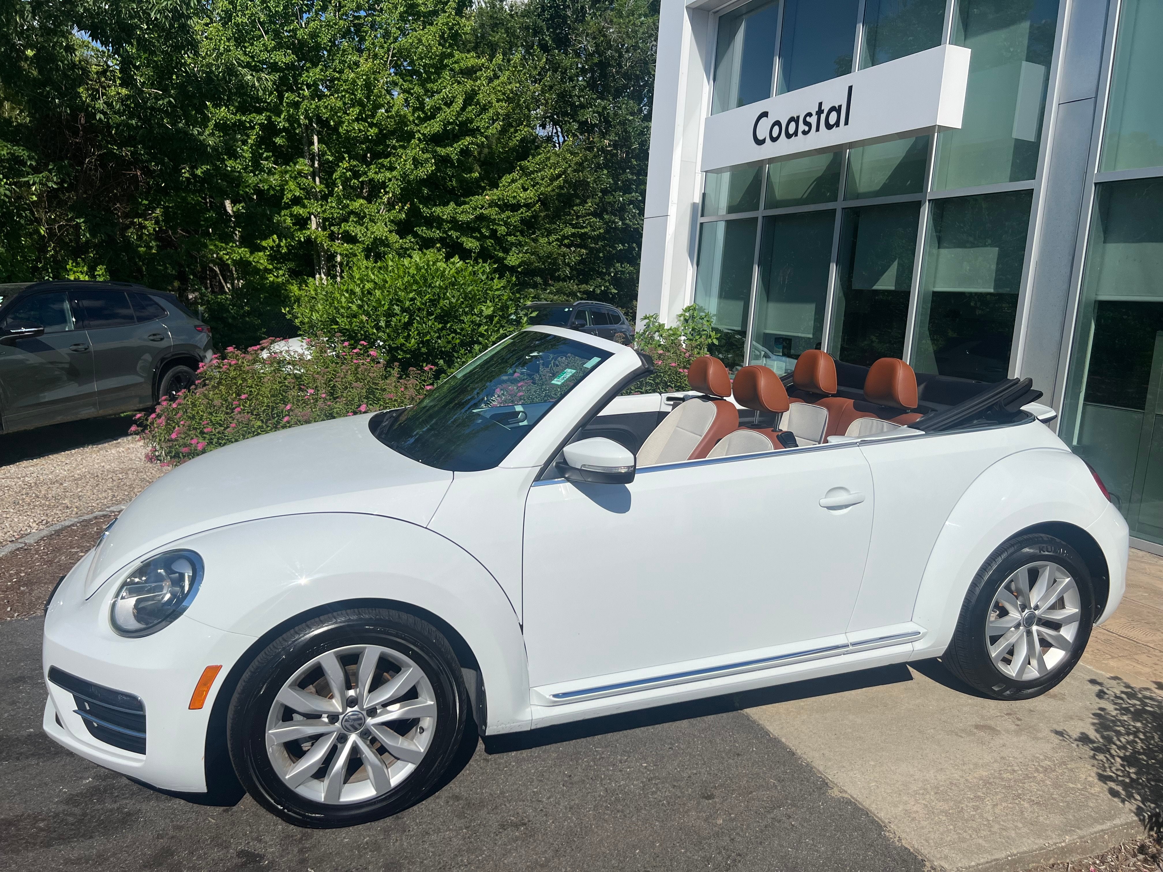 2017 Volkswagen Beetle Convertible Base
