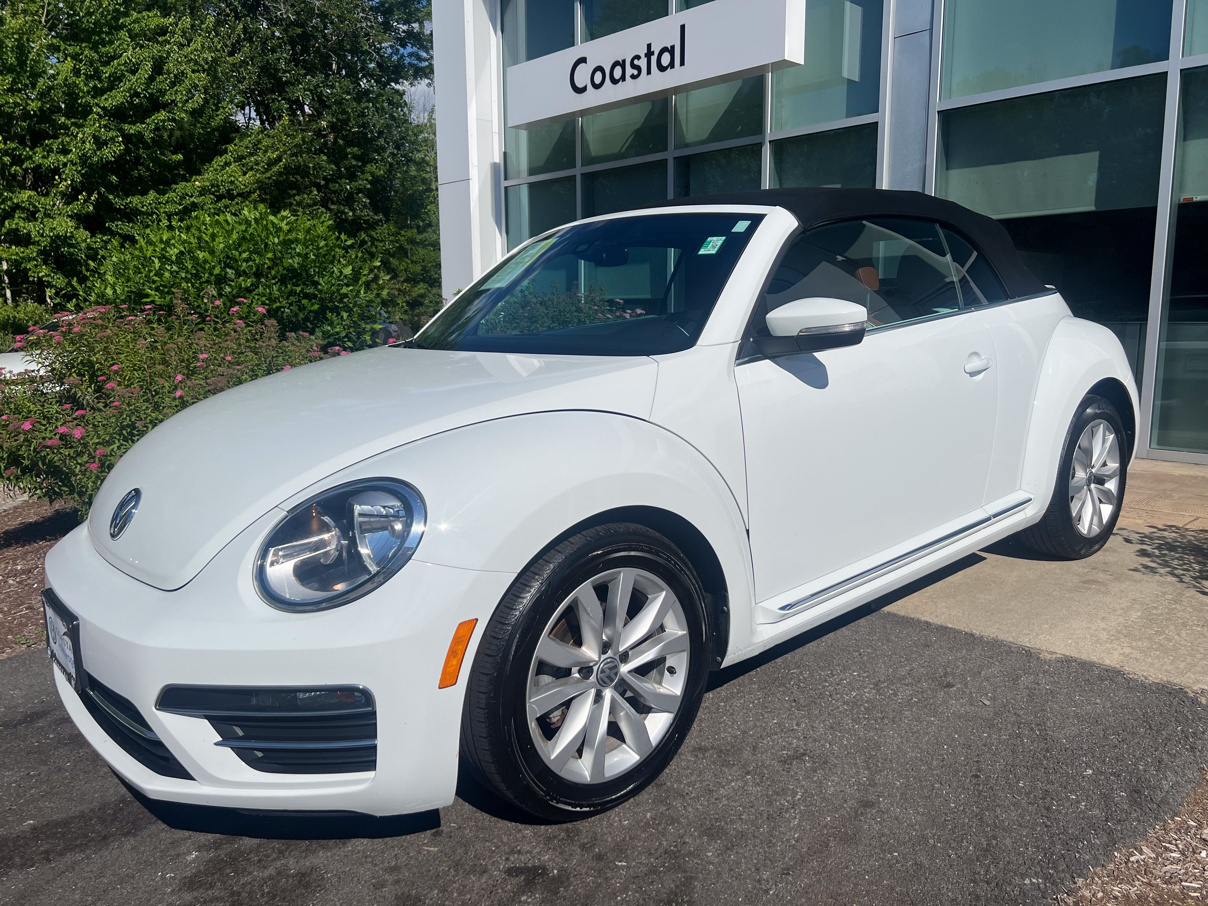 2017 Volkswagen Beetle Convertible Base