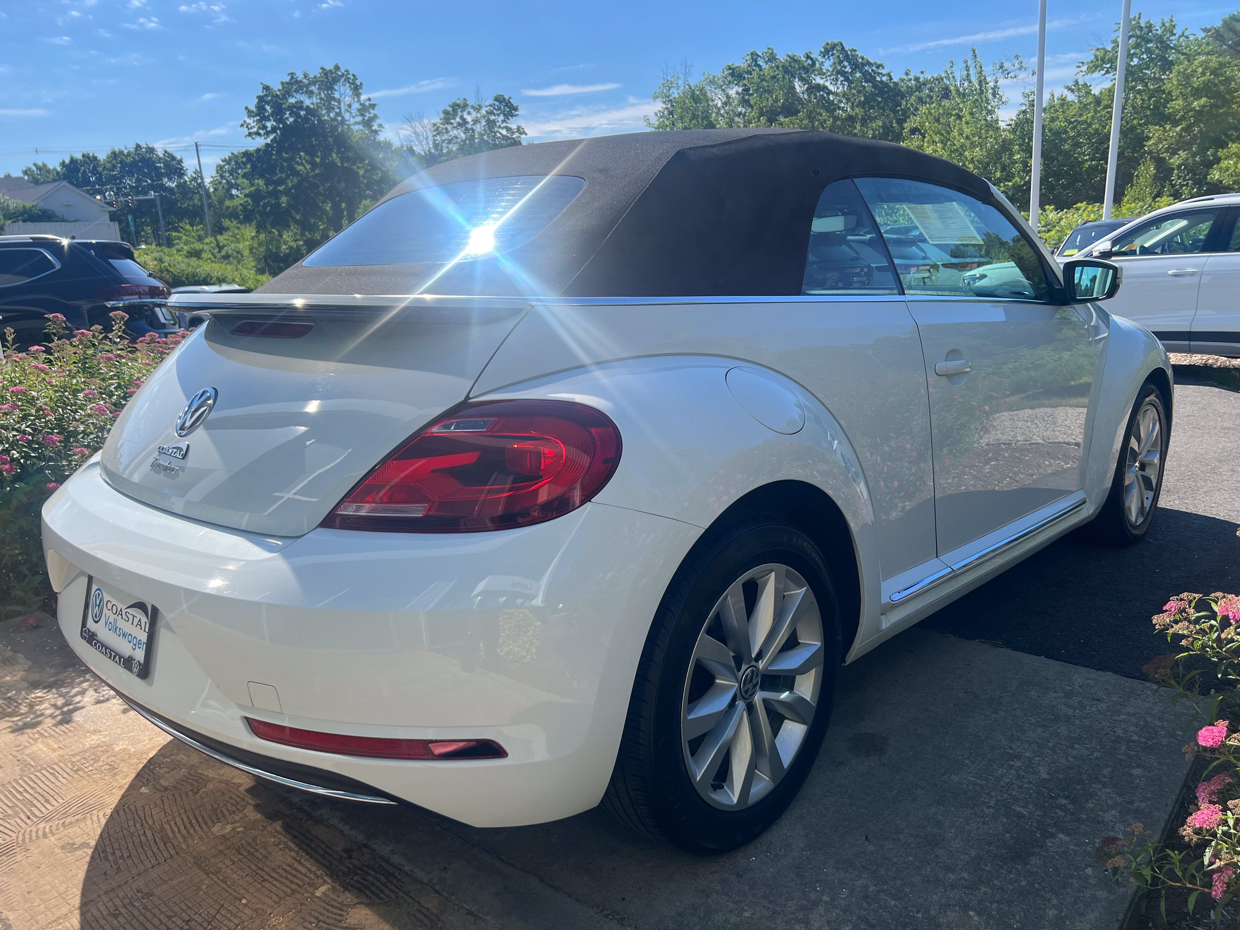 2017 Volkswagen Beetle Convertible Base