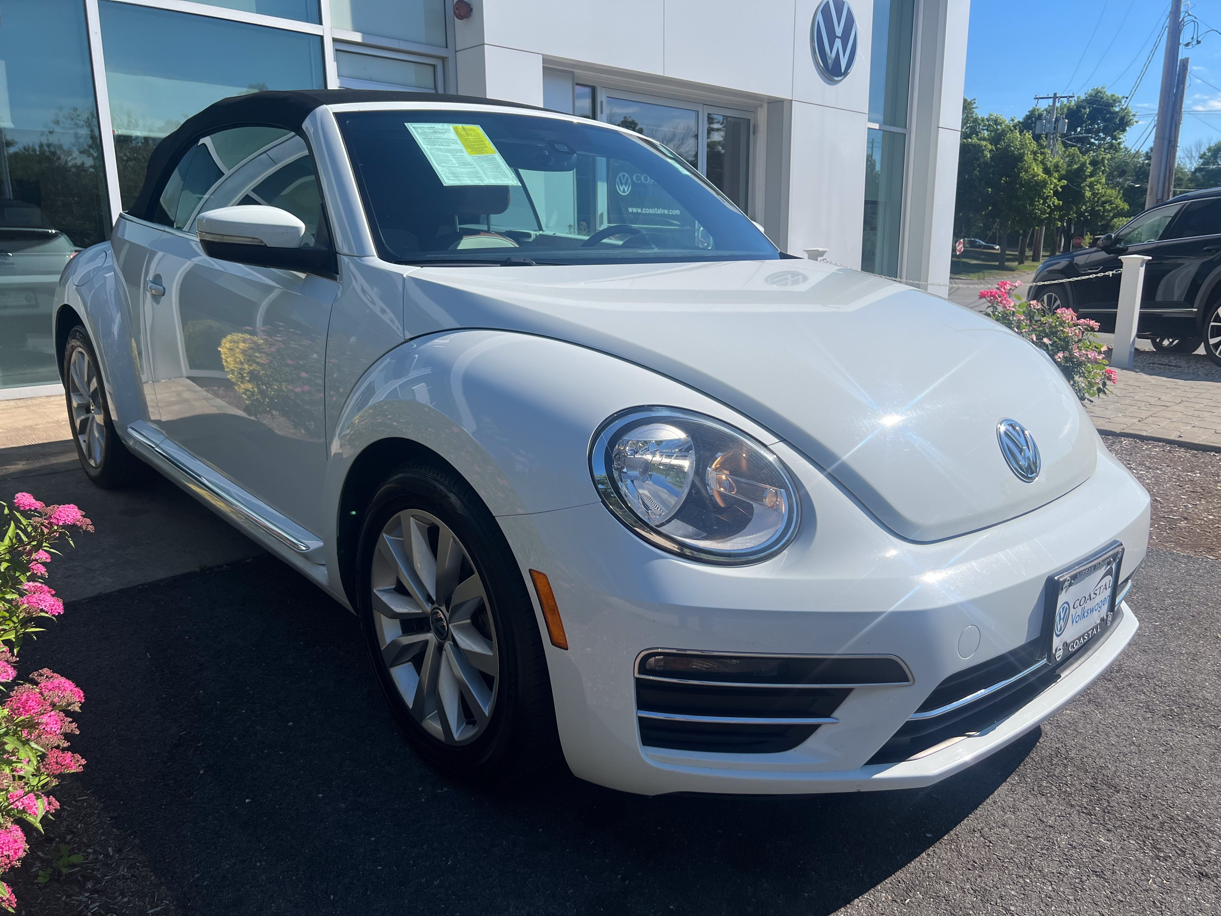 2017 Volkswagen Beetle Convertible Base