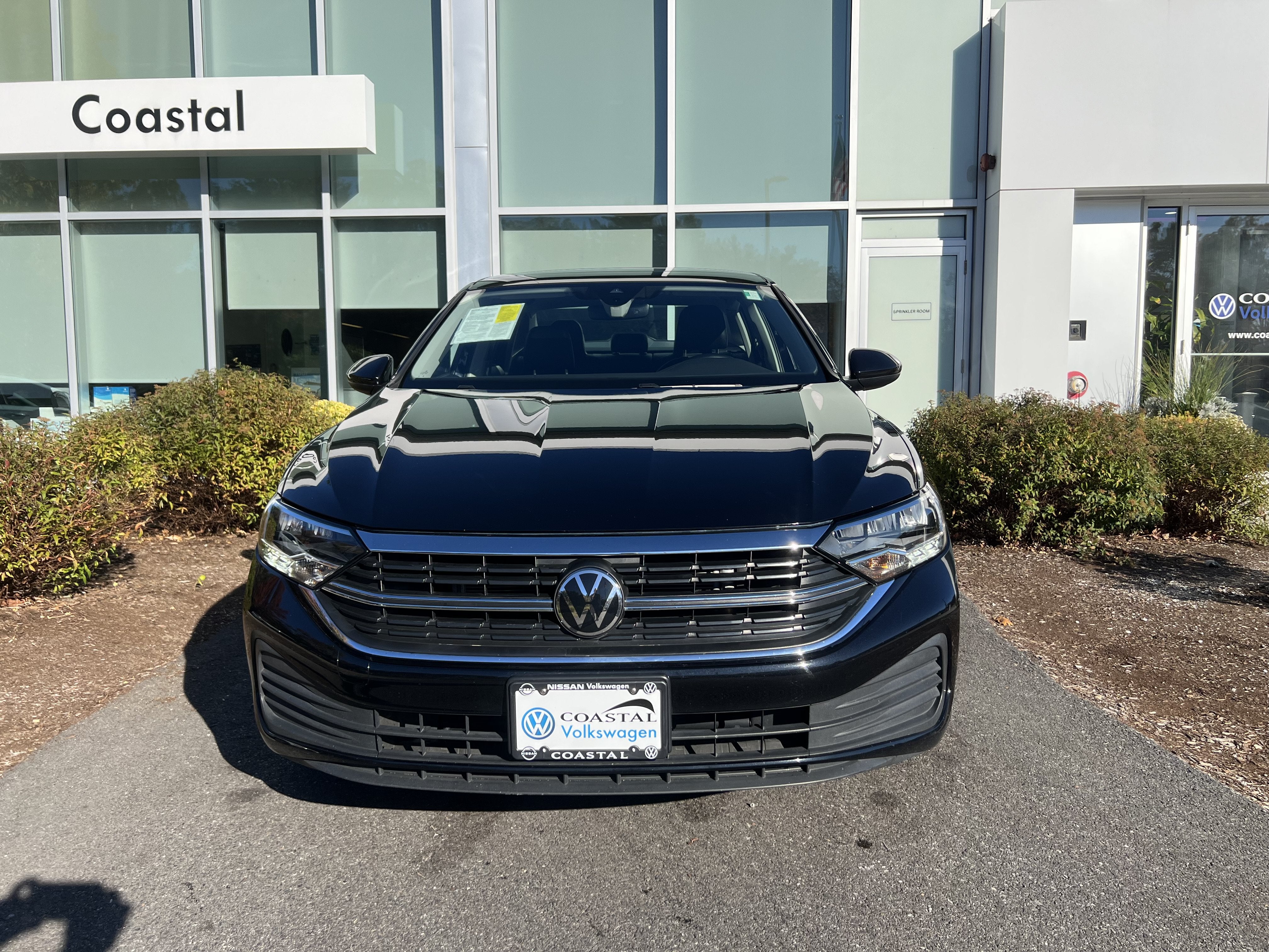2023 Volkswagen Jetta SE w/sunroof