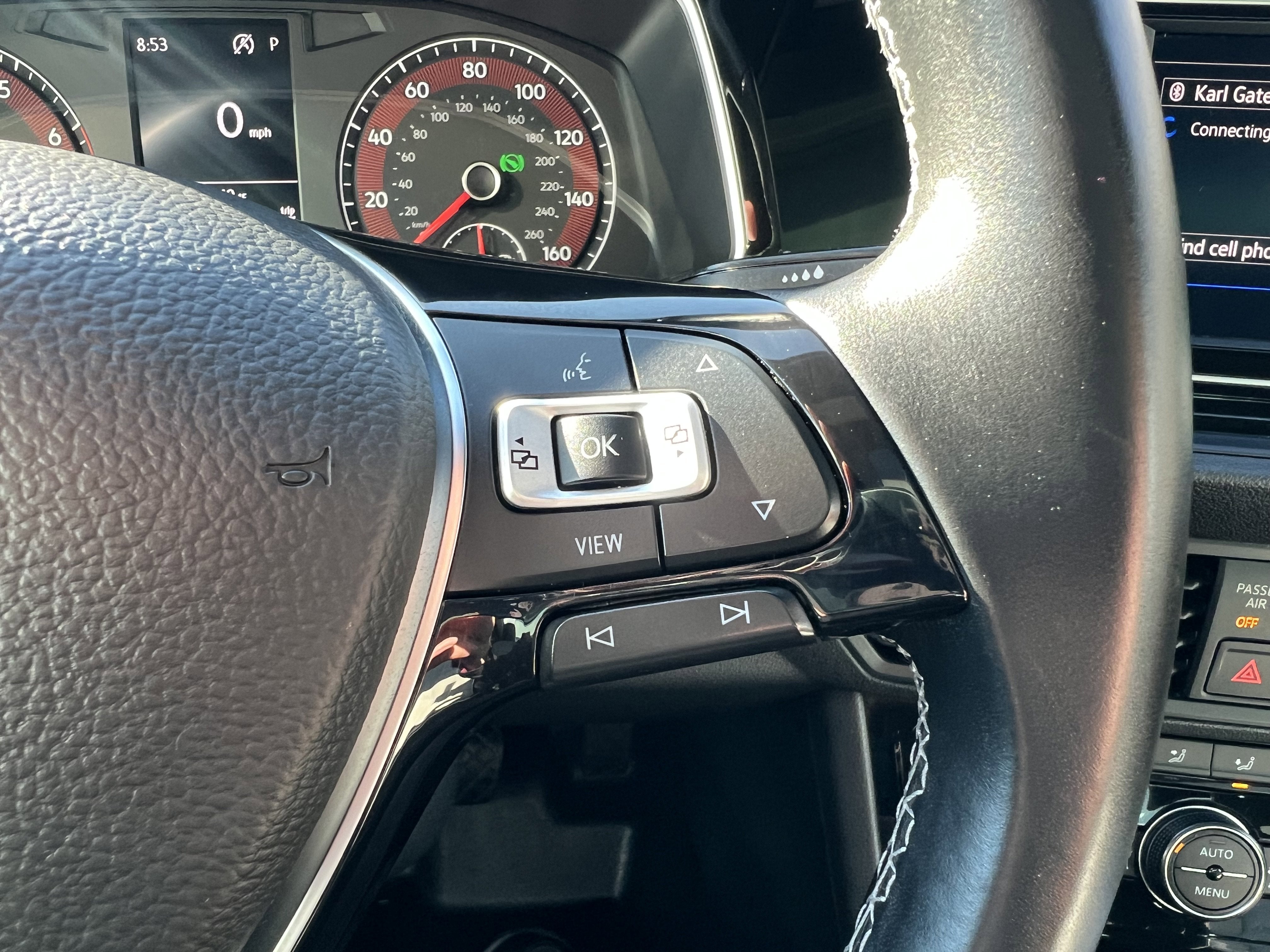 2019 Volkswagen Jetta R line