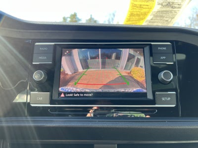 2019 Volkswagen Jetta R line