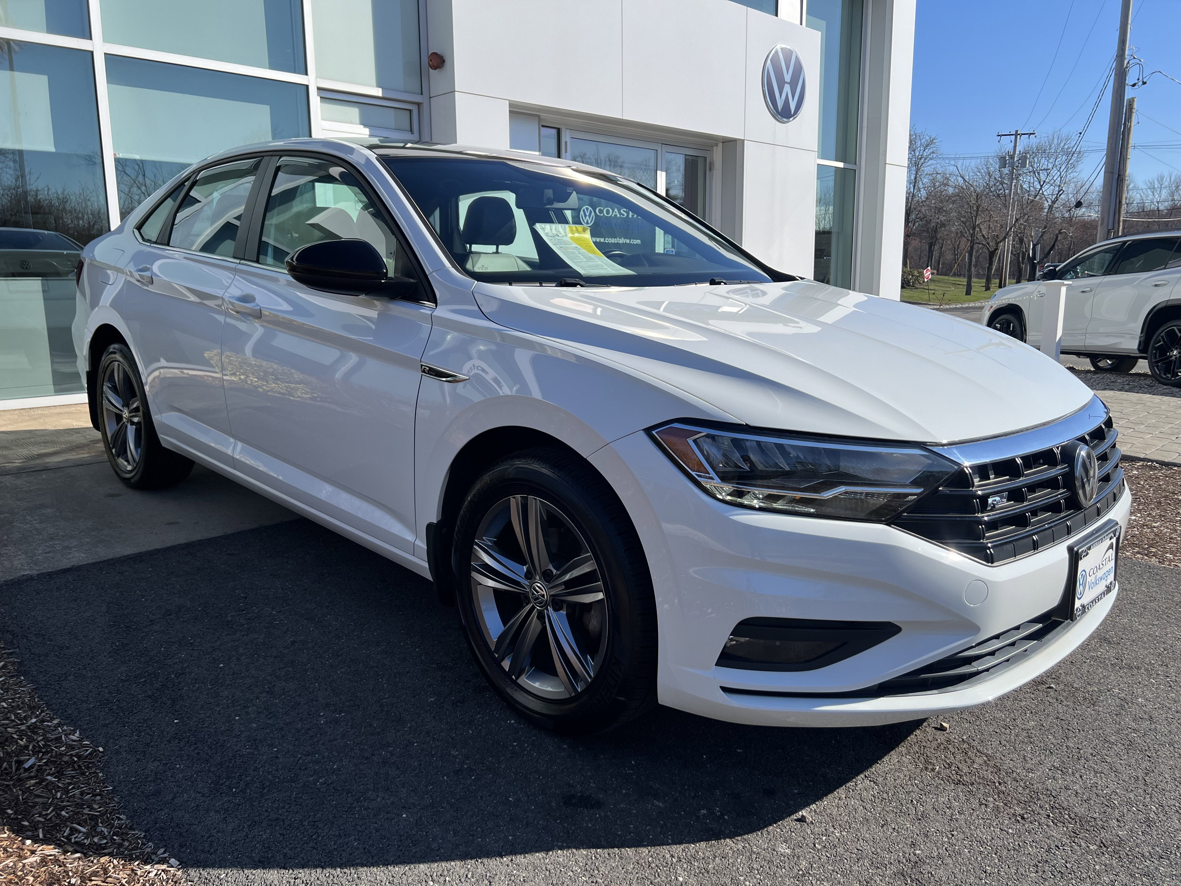 2019 Volkswagen Jetta R line