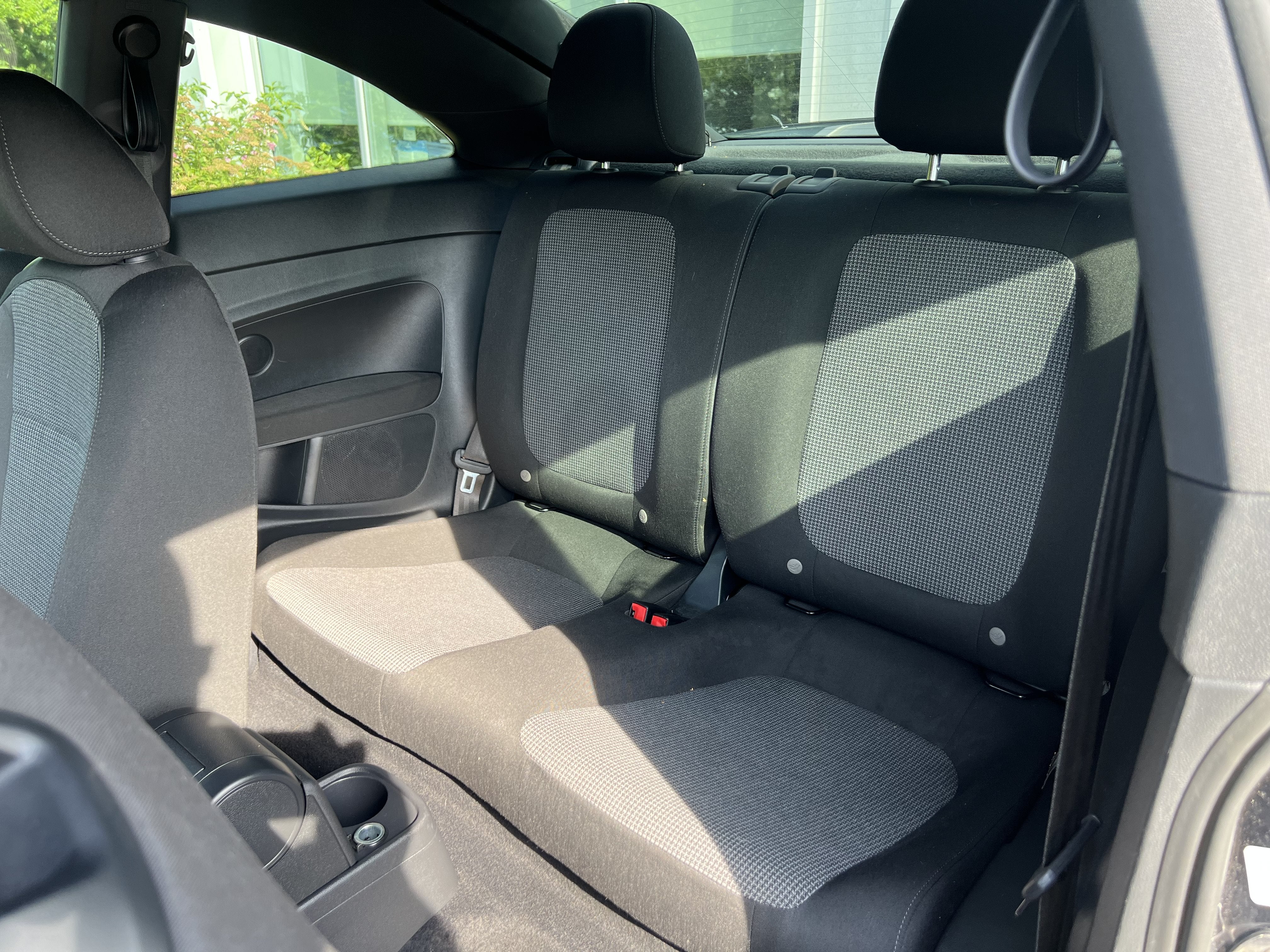 2019 Volkswagen Beetle Base