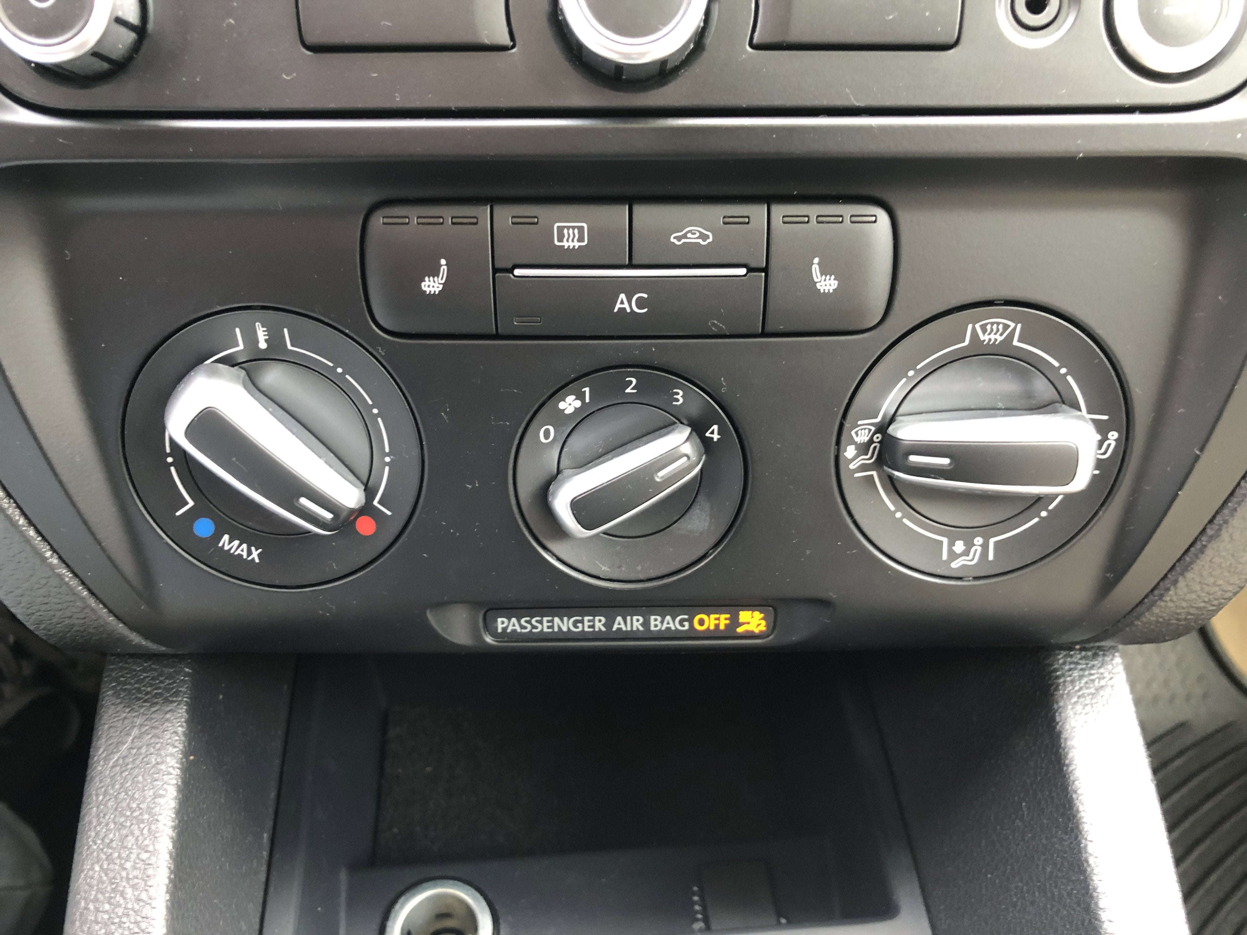 2011 Volkswagen Jetta TDI w/Nav