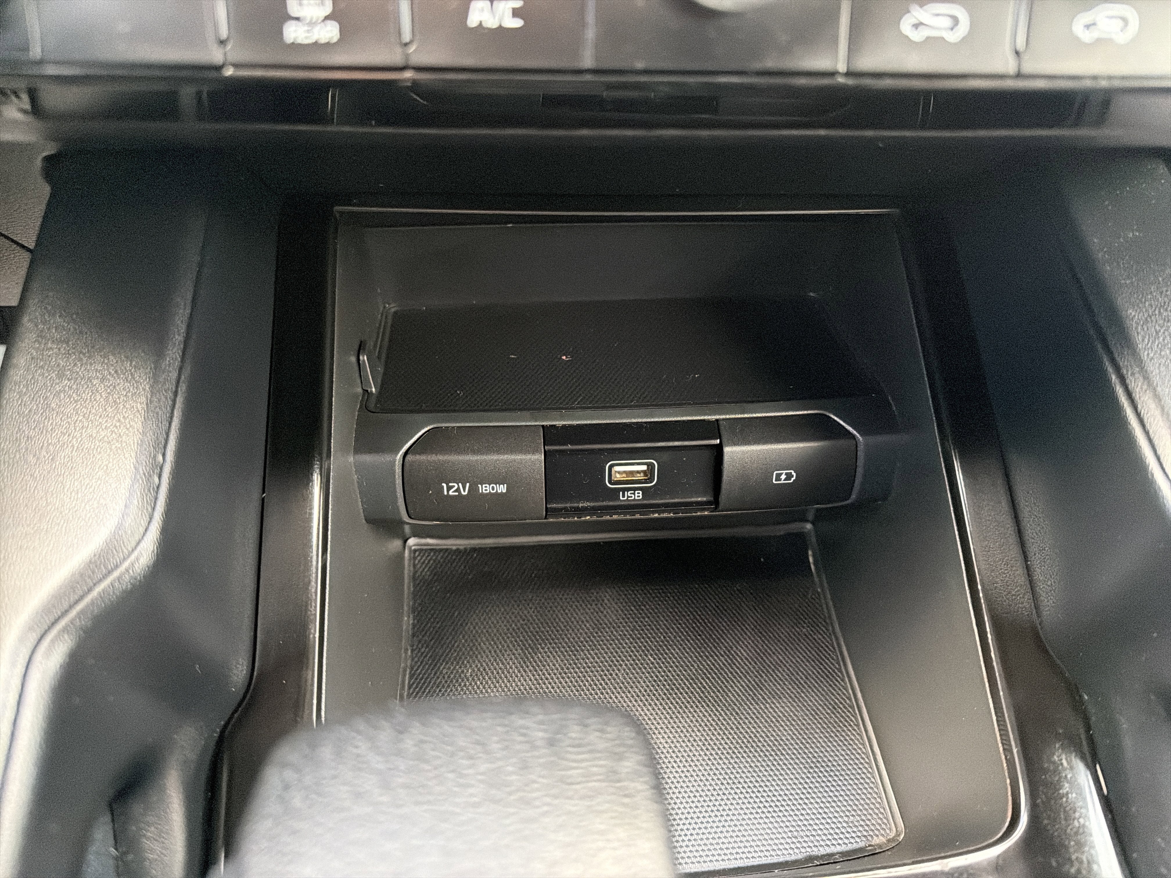 2020 Kia Telluride LX