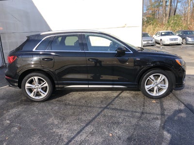 2020 Audi Q3 S line Premium