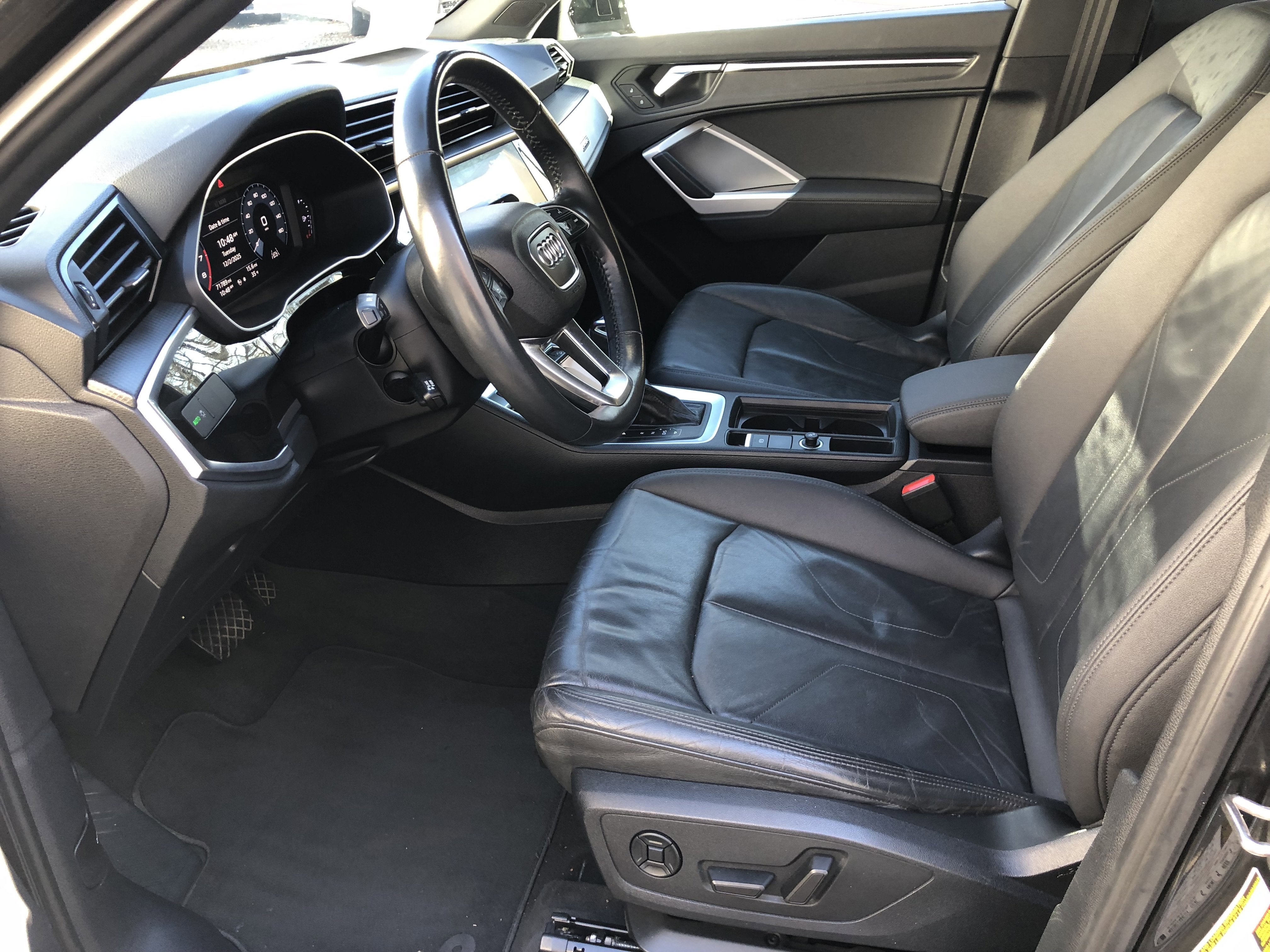 2020 Audi Q3 S line Premium