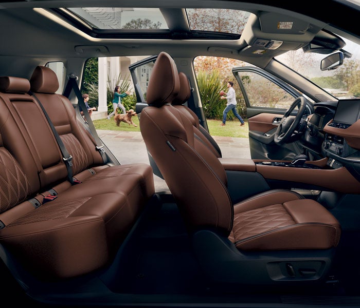 Coastal Nissan in Norwell MA